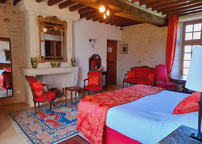 Aparthotel Manoir De Mathan: Prestige Near Arromanches 4*