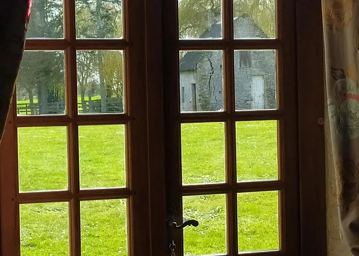 Aparthotel Manoir De Mathan: Prestige Near Arromanches 4*